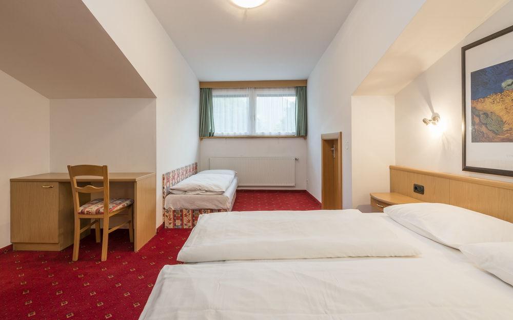 Lener Wirtshaus & Hotel Campo di Trens Eksteriør bilde